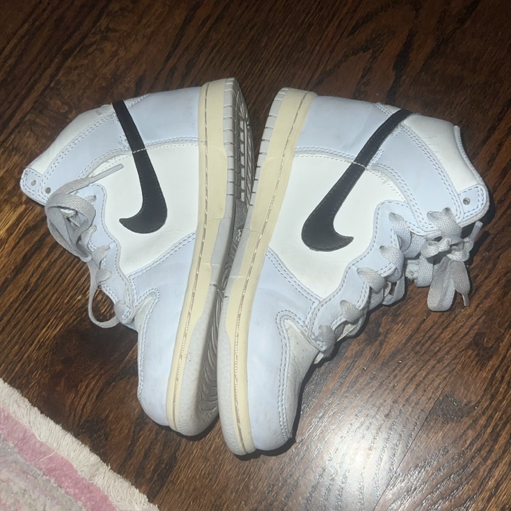 Boys high top dunks